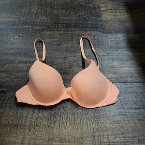 Victoria's Secret Uplift Semi Demi Size 34B